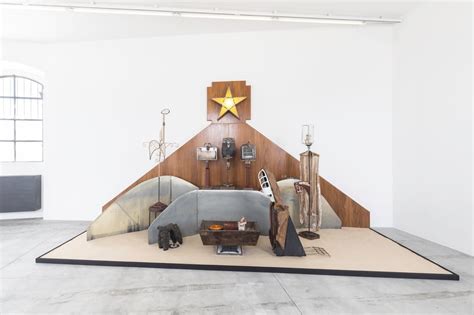 kienolz fondazione prada|I Kienholz alla Fondazione Prada .